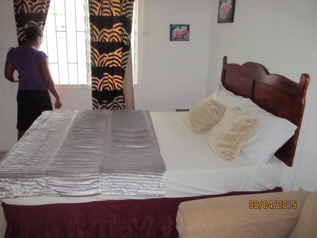 Barefoot Guest House Belfast Екстериор снимка