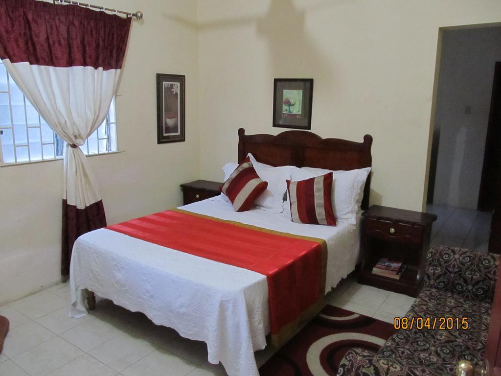 Barefoot Guest House Belfast Екстериор снимка