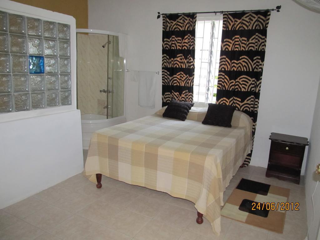 Barefoot Guest House Belfast Стая снимка
