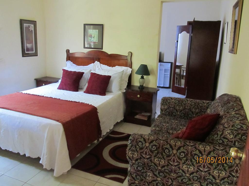 Barefoot Guest House Belfast Стая снимка