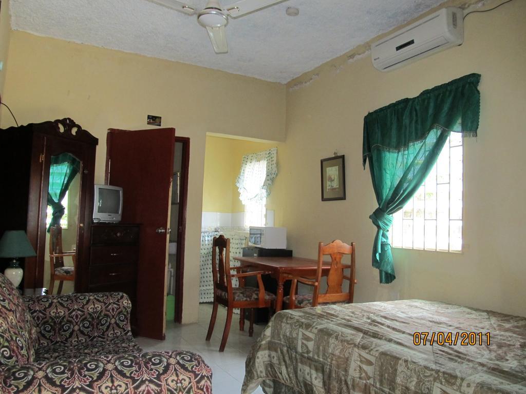 Barefoot Guest House Belfast Стая снимка